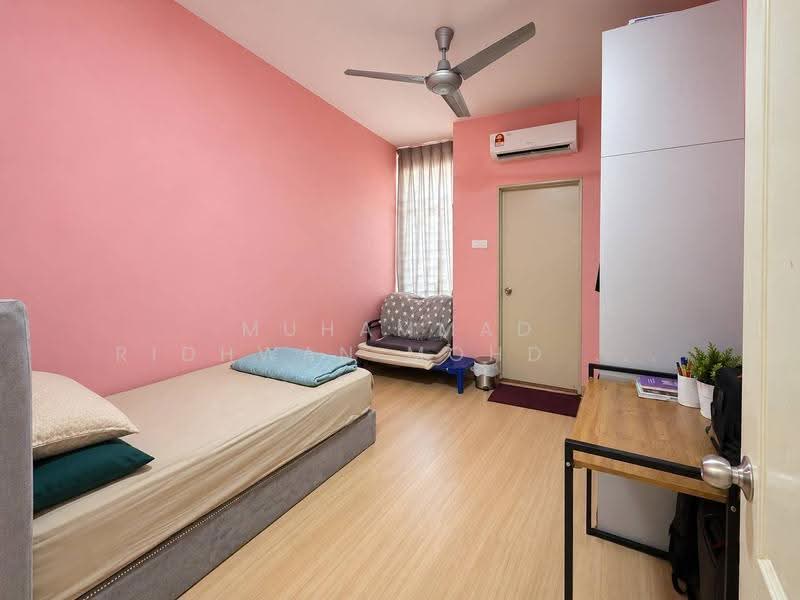 Rumah Teres 2-Tingkat untuk Dijual di Hulu Langat (Selangor) - Muhammad Ridhwan Mohd Huzairi - Bedroom - PropertyGuru.com.my