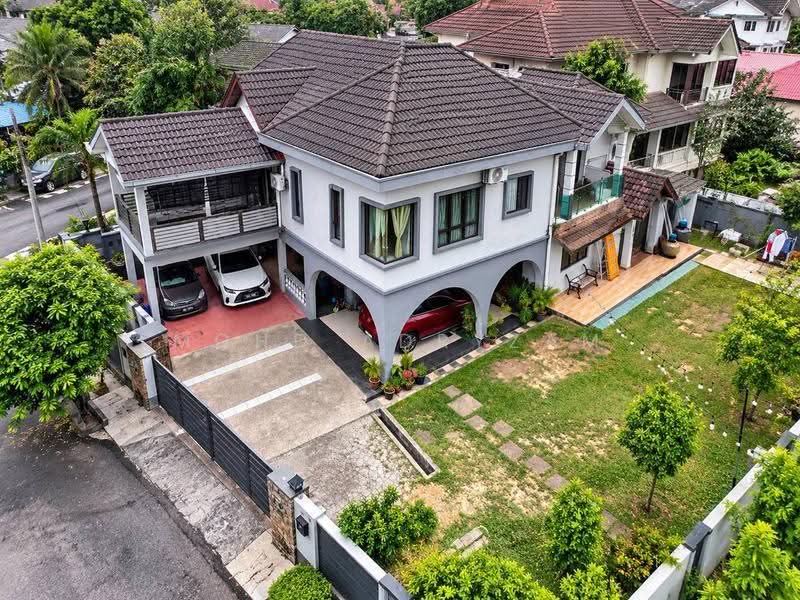 Rumah Berkembar untuk Dijual di Seksyen 9 (Shah Alam) - Mohd Adryzam - Exterior - PropertyGuru.com.my