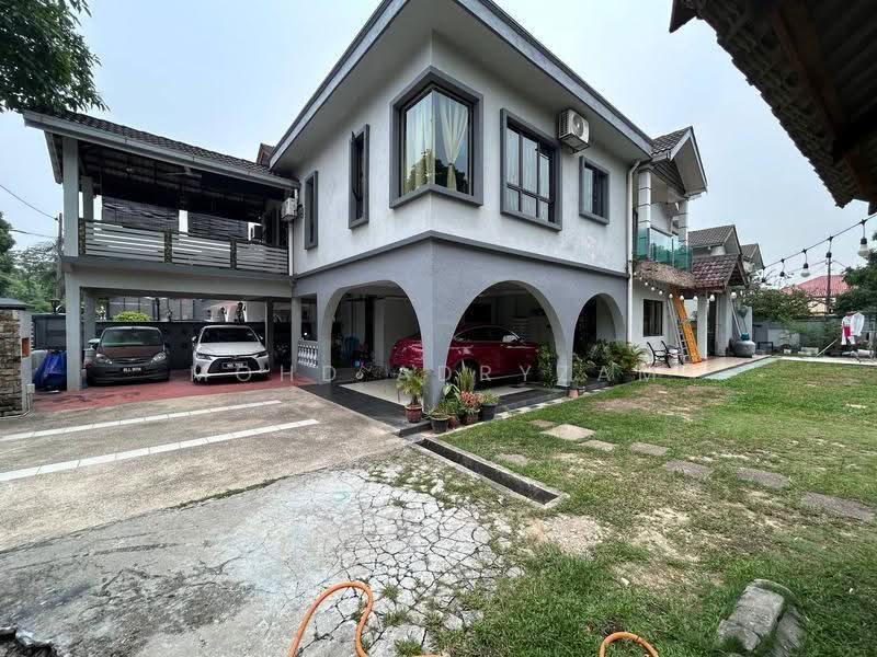 Rumah Berkembar untuk Dijual di Seksyen 9 (Shah Alam) - Mohd Adryzam - Exterior - PropertyGuru.com.my