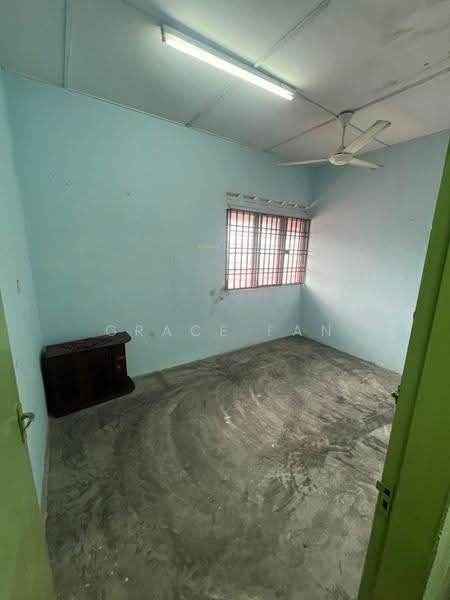 Rumah Teres 2-Tingkat untuk Disewa di Taman Titiwangsa (Kluang) - Grace Fan - Interior - PropertyGuru.com.my