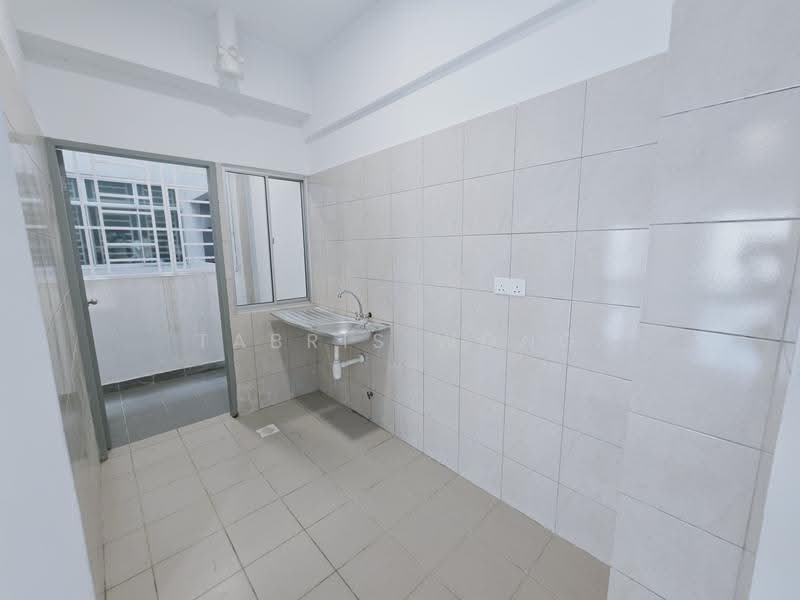 Apartment for Rent at Trifolia - Tabris Wong - Kitchen - PropertyGuru.com.my