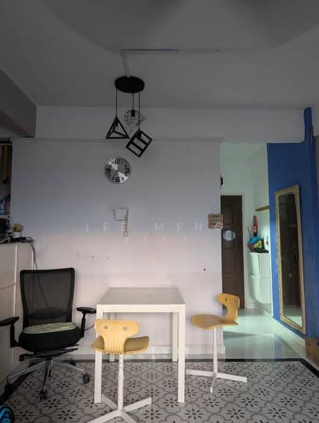 Rumah Flat untuk Disewa di Mutiara Idaman 2 - Lee Meng Keat - Living Room - PropertyGuru.com.my