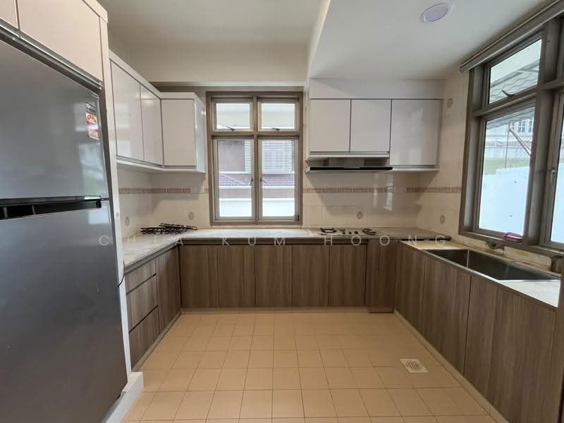 Semi-Detached House for Sale in Bukit Pelindung (Kuantan) - CHIA KUM HOONG - Kitchen - PropertyGuru.com.my