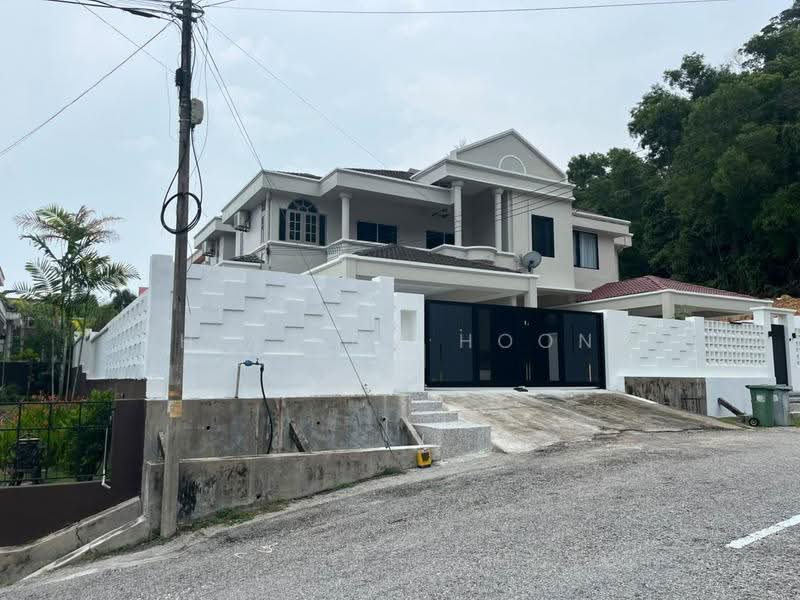 Semi-Detached House for Sale in Bukit Pelindung (Kuantan) - CHIA KUM HOONG - Exterior - PropertyGuru.com.my