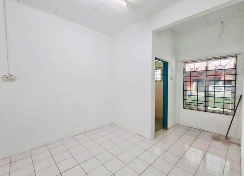 1-storey Terraced House for Sale in Melaka City (Melaka) - CHIN FN - Interior - PropertyGuru.com.my