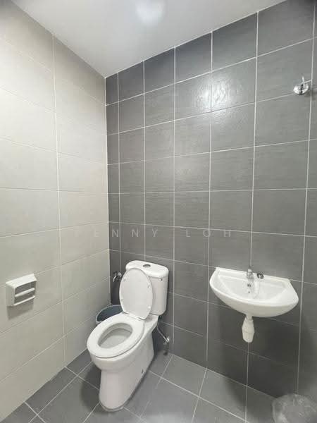Rumah Bandar untuk Disewa di Taman Akasia (Semenyih) - Penny Loh - Bathroom - PropertyGuru.com.my