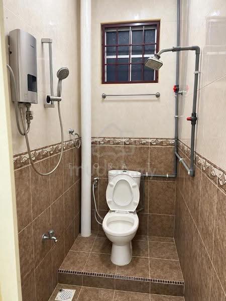 Rumah Teres 2-Tingkat untuk Dijual di Saujana Puchong (Puchong) - Flora T - Bathroom - PropertyGuru.com.my
