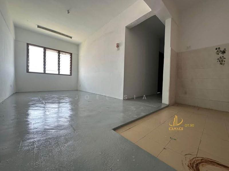 Flat for Sale at Taman Permai Indah Flat - Joel Sia - Living Room - PropertyGuru.com.my