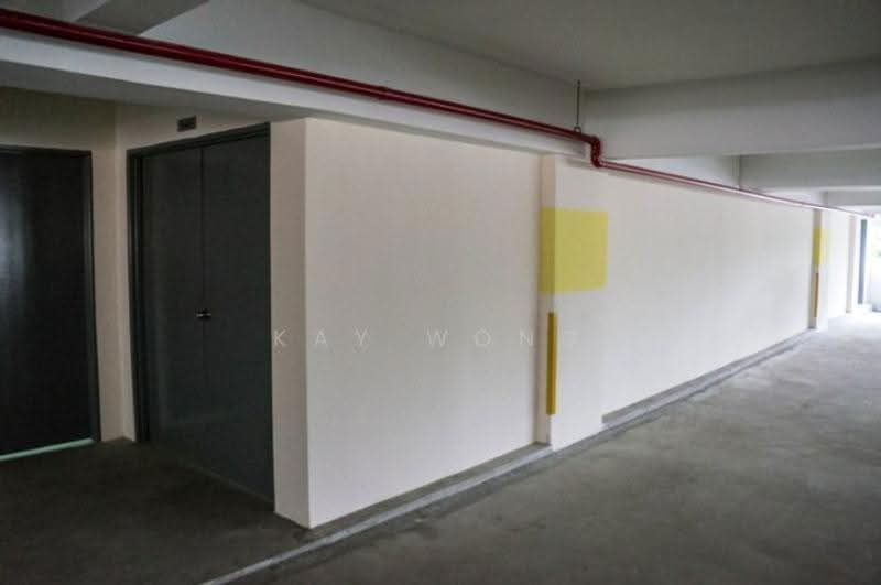Shop / Office for Sale in Desa Ria (Sungai Ara) - Kay Wong - Corridor - PropertyGuru.com.my