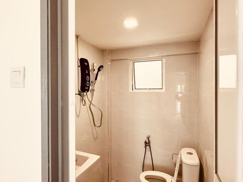 Apartment for Sale at Abadi Indah - Samson Kuek - Bathroom - PropertyGuru.com.my
