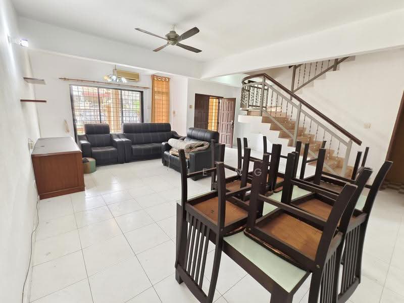 Terraced House for Sale in Ayer Keroh (Melaka) - Angie Ng - Living Room - PropertyGuru.com.my