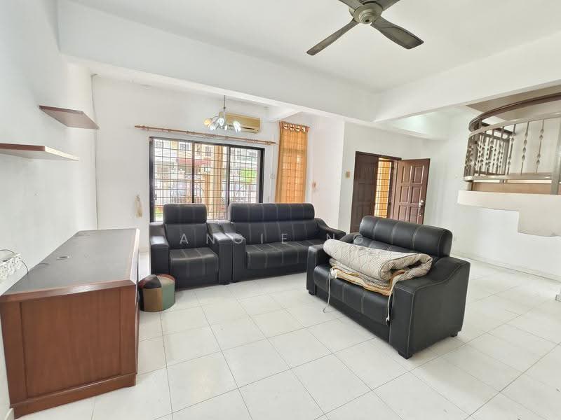Terraced House for Sale in Ayer Keroh (Melaka) - Angie Ng - Living Room - PropertyGuru.com.my