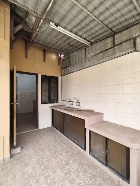 Terraced House for Sale in Ayer Keroh (Melaka) - Angie Ng - Kitchen - PropertyGuru.com.my