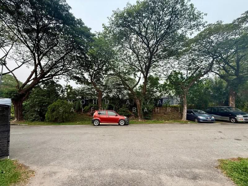Rumah Teres 2-Tingkat untuk Dijual di Taman Pinggiran Usj (Subang Jaya) - Mohd Aizat Saiful Bahri - Exterior - PropertyGuru.com.my