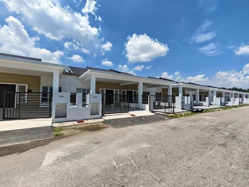 Rumah Teres 1-Tingkat untuk Dijual di Taman Sutera Wangi (Batu Berendam) - Christine Liu - Exterior - PropertyGuru.com.my