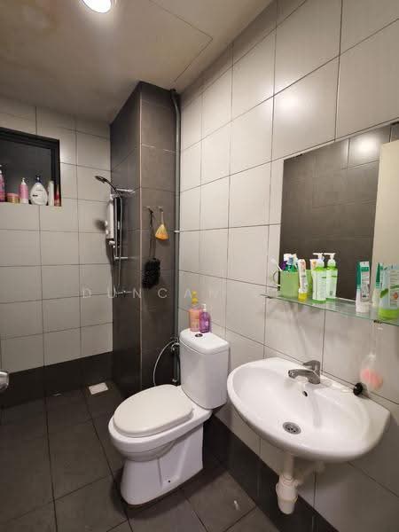 Pangsapuri untuk Disewa di Casa Green @ Bukit Jalil - Duncan Lee - Bathroom - PropertyGuru.com.my
