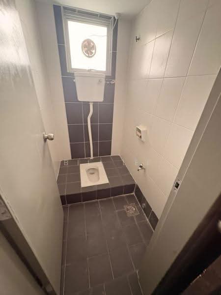 Office for Rent in Bandar Bukit Mahkota (Bangi) - Bill Lee - Bathroom - PropertyGuru.com.my