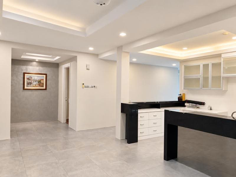 Rumah Banglo untuk Dijual di Meru Valley (Ipoh) - Kent Chow - Kitchen - PropertyGuru.com.my