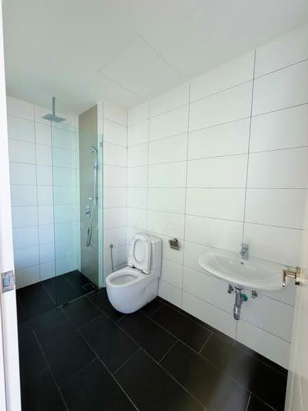 Condominium for Sale at Mont Residence - Patrick . - Bathroom - PropertyGuru.com.my