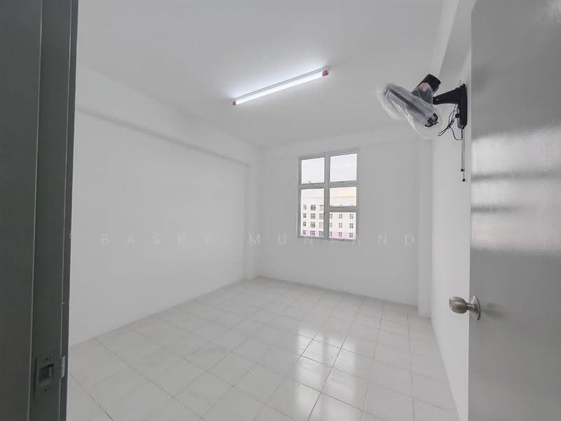 Apartment for Rent at Pangsapuri Pulai Mutiara 3 - Basky Muniandy - Interior - PropertyGuru.com.my