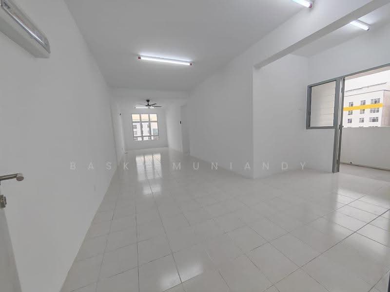 Apartment for Rent at Pangsapuri Pulai Mutiara 3 - Basky Muniandy - Living Room - PropertyGuru.com.my