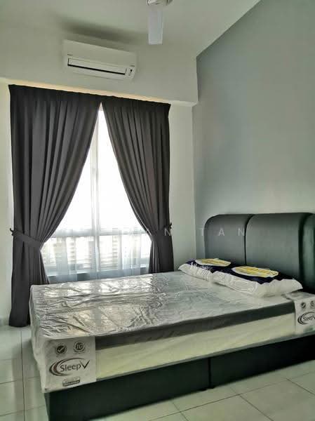 Kondominium untuk Disewa di D'suria Condominium - Gillian Tan - Bedroom - PropertyGuru.com.my