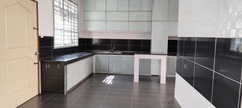 Rumah Berkembar untuk Dijual di Taman Landmark (Penampang) - HENG JUAN LAIK - Kitchen - PropertyGuru.com.my