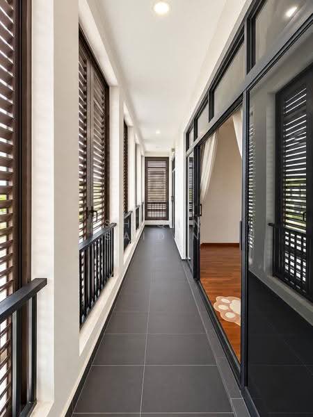 Corridor