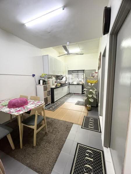 1-storey Terraced House for Sale in Taman Bentara (Telok Panglima Garang) - NUZULHAKIMI . - Kitchen - PropertyGuru.com.my