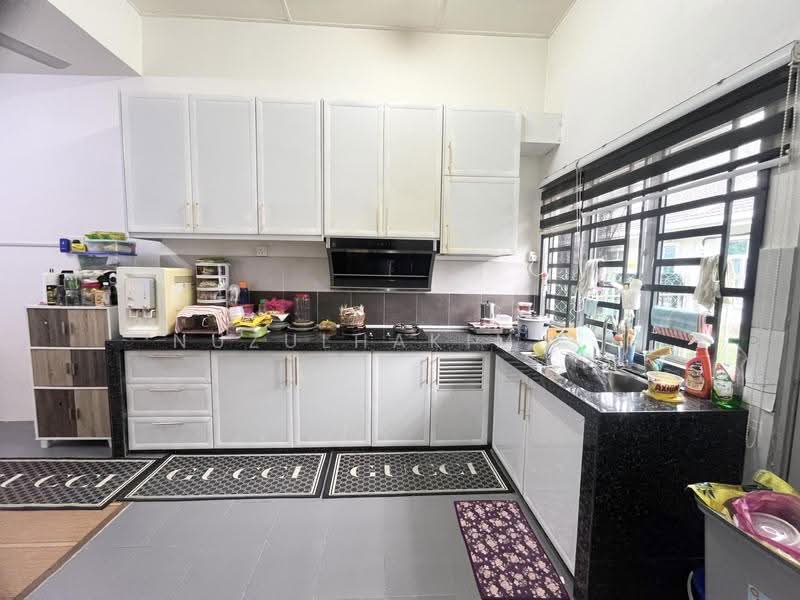1-storey Terraced House for Sale in Taman Bentara (Telok Panglima Garang) - NUZULHAKIMI . - Kitchen - PropertyGuru.com.my
