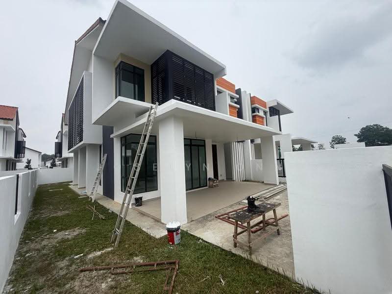 Rumah Berkembar untuk Dijual di Bandar Dato Onn (Tebrau) - Jocelyn Onn - Exterior - PropertyGuru.com.my