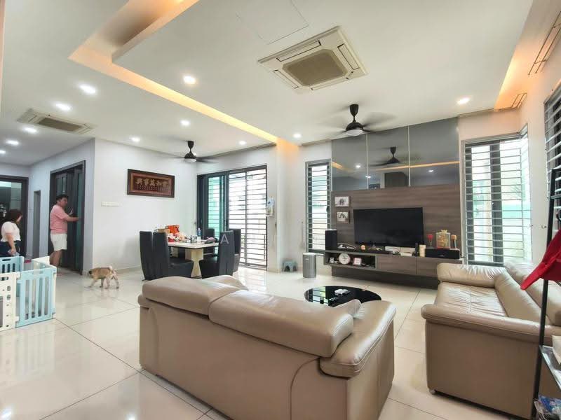Cluster House for Sale in Taman Nusa Bestari (Iskandar Puteri (Nusajaya)) - Ann . - Living Room - PropertyGuru.com.my