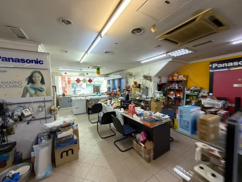Shop for Sale in Kampar (Perak) - Mr Lee - Interior - PropertyGuru.com.my
