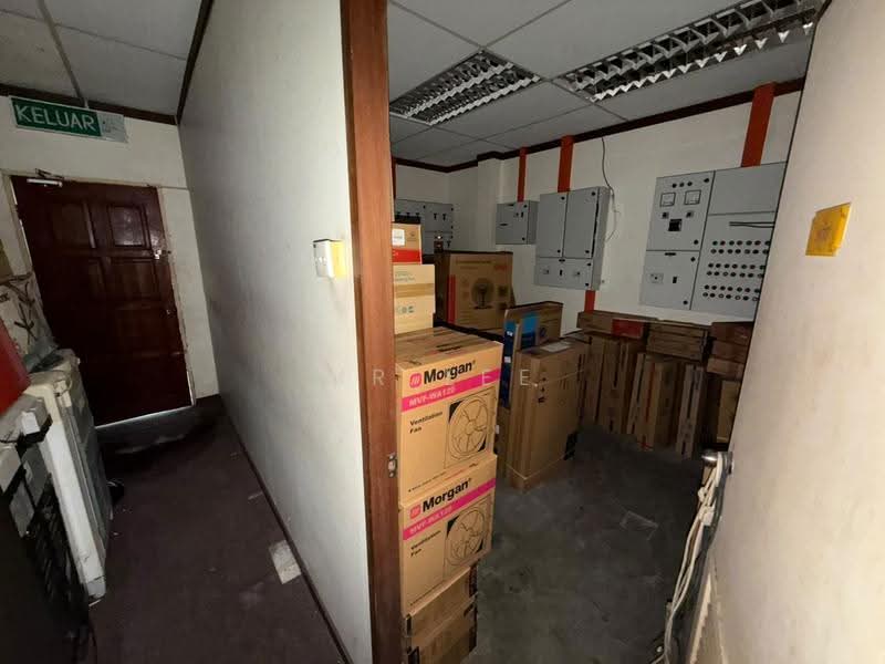 Shop for Sale in Kampar (Perak) - Mr Lee - Interior - PropertyGuru.com.my