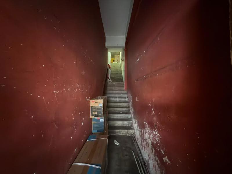 Shop for Sale in Kampar (Perak) - Mr Lee - Corridor - PropertyGuru.com.my