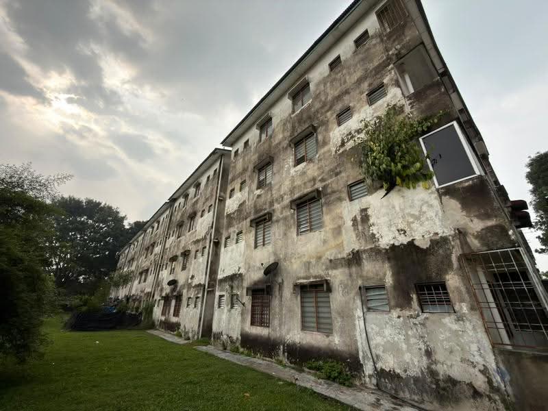 Flat for Sale at Taman Kampar Perdana - Mr Lee - Exterior - PropertyGuru.com.my