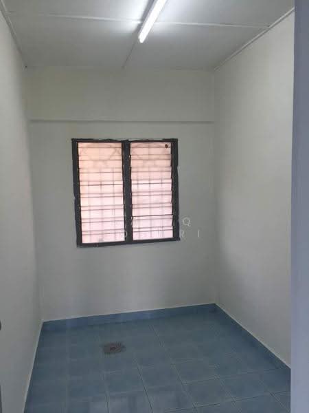 Flat for Sale at Taman Rawang Perdana - Haziq Bohari - PropertyGuru.com.my