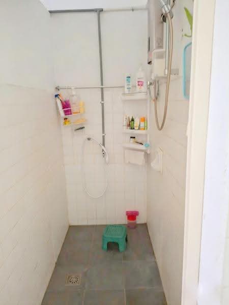 Rumah Teres 1-Tingkat untuk Dijual di Bayan Baru (Penang) - Angie Khoo - Bathroom - PropertyGuru.com.my