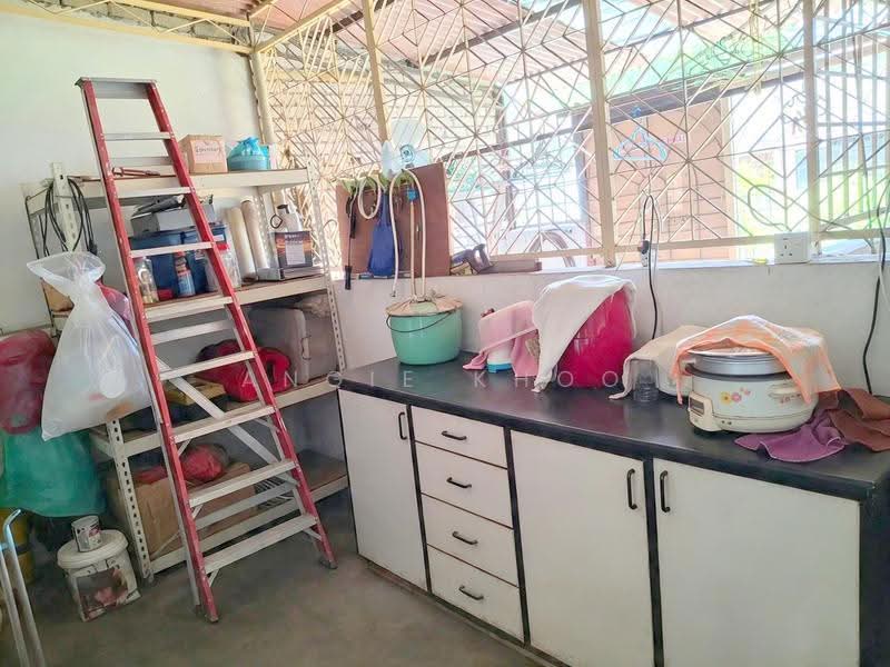 Rumah Teres 1-Tingkat untuk Dijual di Bayan Baru (Penang) - Angie Khoo - Kitchen - PropertyGuru.com.my