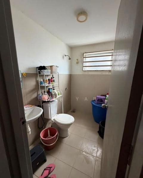 Pangsapuri untuk Dijual di Sutra Villa - Jyn Yap - Bathroom - PropertyGuru.com.my