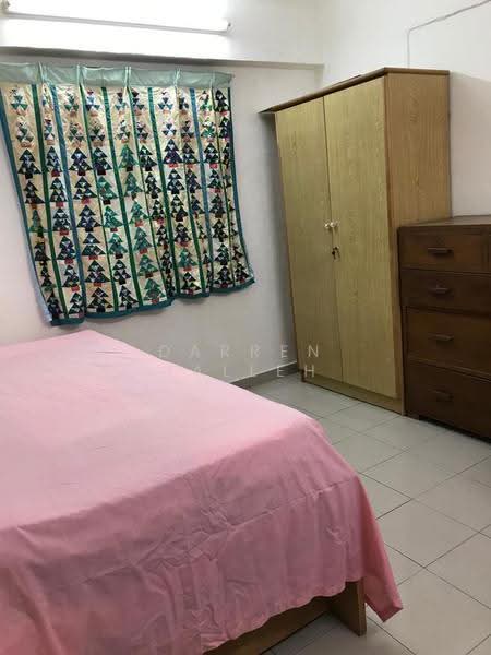 Rumah Flat untuk Dijual di Lorong Semarak Api - Darren Jalleh - Bedroom - PropertyGuru.com.my