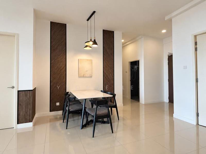 Kondominium untuk Disewa di Evoke Residence - Yvonne Lee - Dining Room - PropertyGuru.com.my