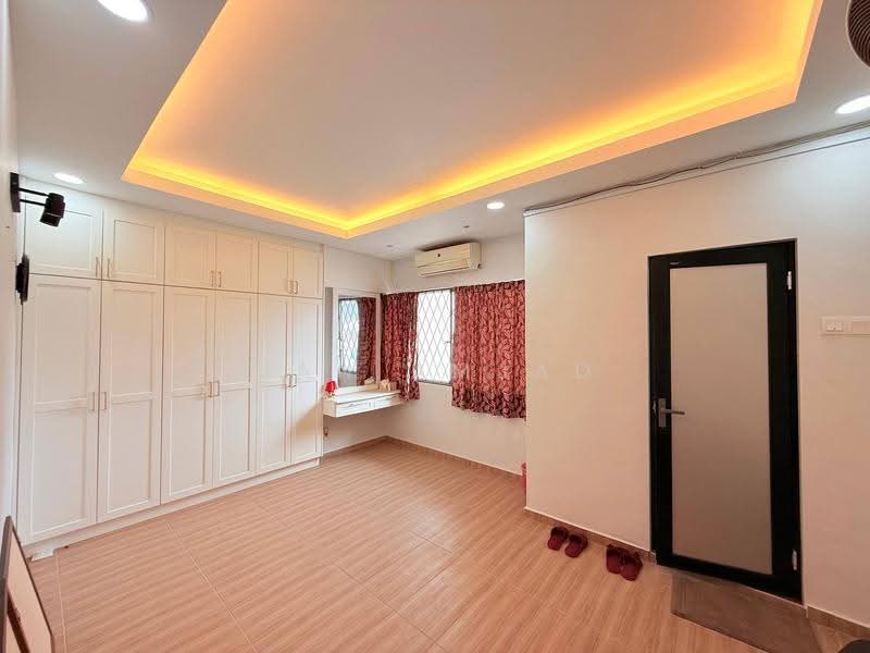 Rumah Teres 2.5-Tingkat untuk Dijual di Taman Gasing Indah (Pantai) - Wan Amjad - PropertyGuru.com.my