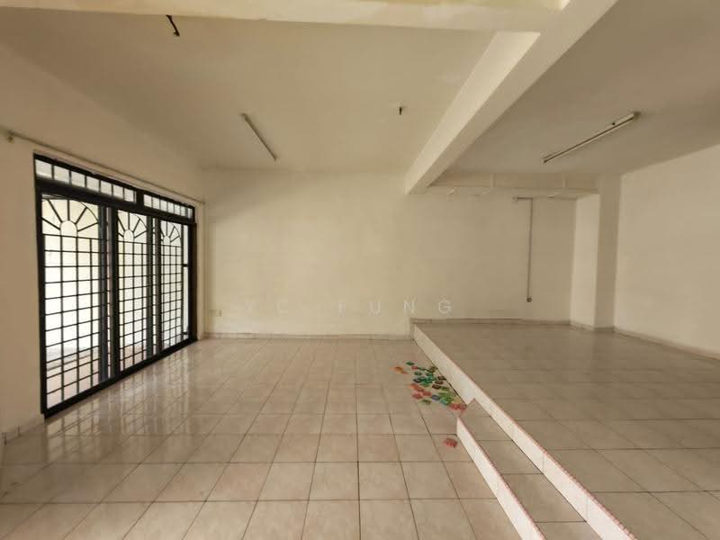 2-storey Terraced House for Rent in Taman Bukit Mewah (Tampoi) - YC Fung - Interior - PropertyGuru.com.my