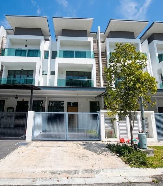 Rumah Teres 2.5-Tingkat untuk Dijual di Taman Nusaputra Timur (Puchong) - angel lim - Exterior - PropertyGuru.com.my