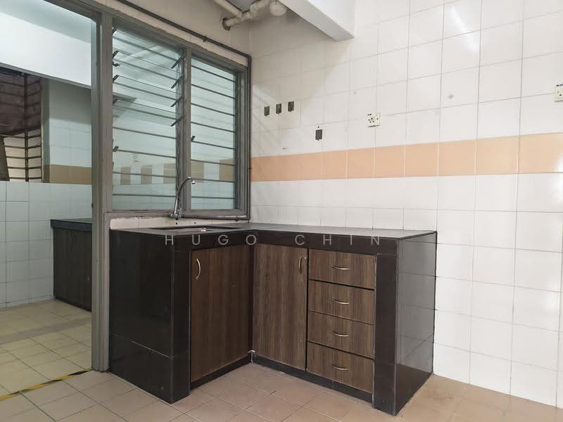 Pangsapuri untuk Dijual di Damai Apartment - Hugo Chin - Kitchen - PropertyGuru.com.my