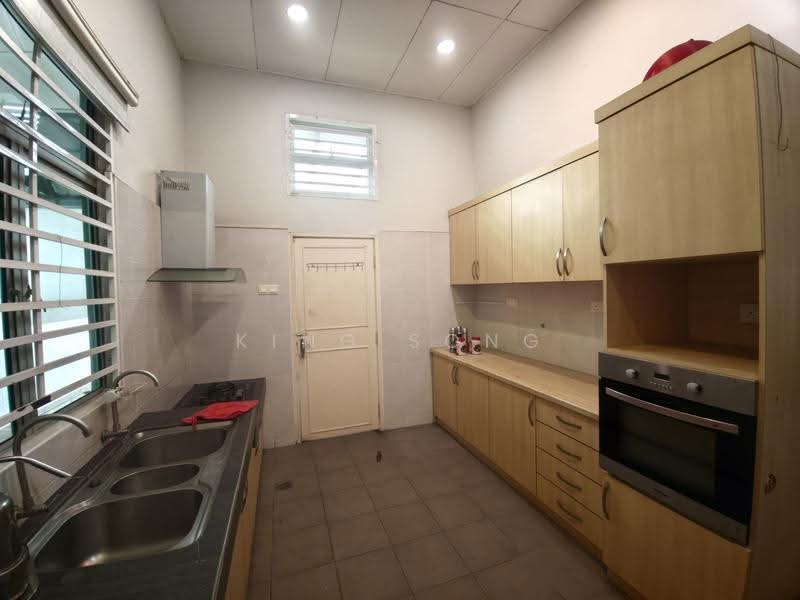 Rumah Kluster untuk Dijual di Taman Krubong Jaya (Krubong) - King Song - Kitchen - PropertyGuru.com.my