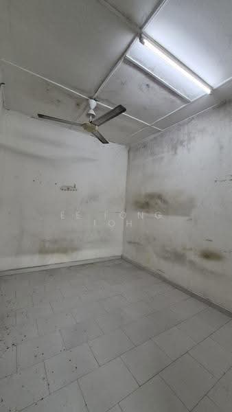 Shop for Sale in Taman Johor Jaya (Johor Bahru) - Ee Fong Toh - Interior - PropertyGuru.com.my