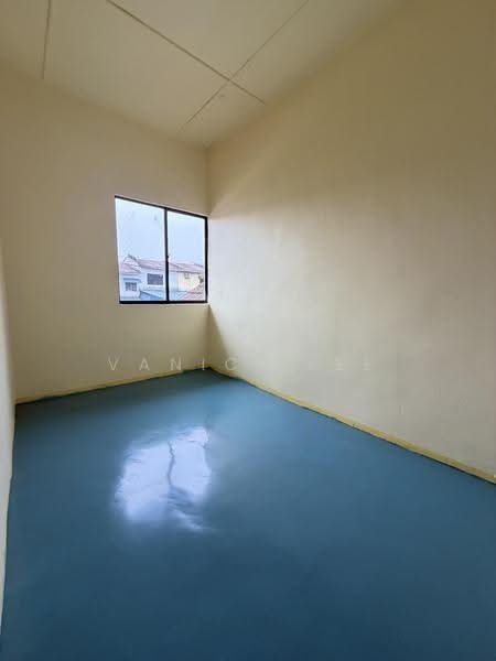 2-storey Terraced House for Sale in Taman Bukit Jaya (Ulu Tiram) - Vanice Lee - PropertyGuru.com.my