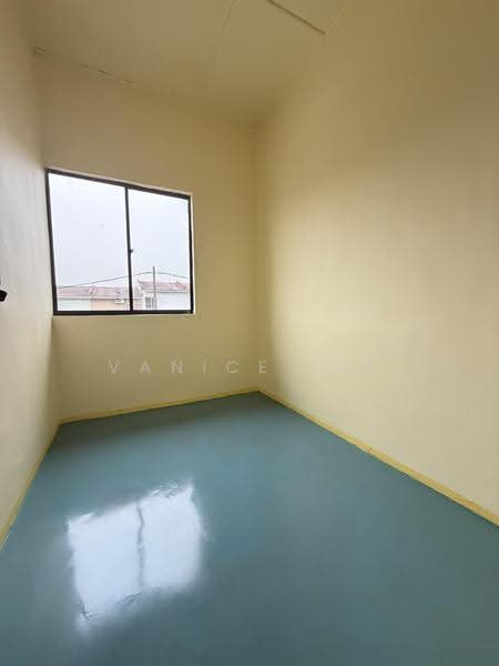 2-storey Terraced House for Sale in Taman Bukit Jaya (Ulu Tiram) - Vanice Lee - PropertyGuru.com.my